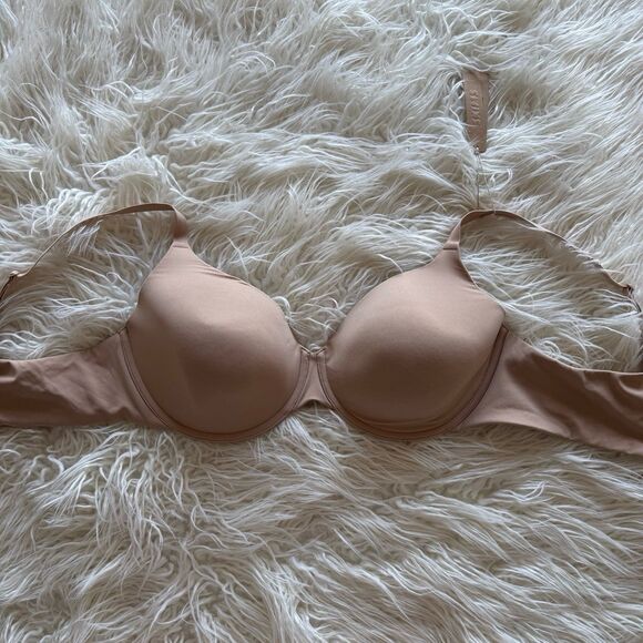 Skims Fits Everybody T-Shirt Bra Clay Size 40C - Picture 4 of 11